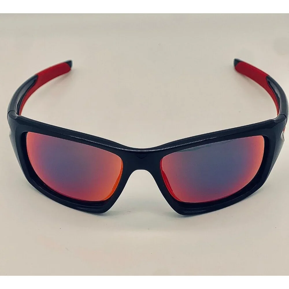 Oakley Valve Sunglasses Polished Black Frame Red Iridium Lens‎